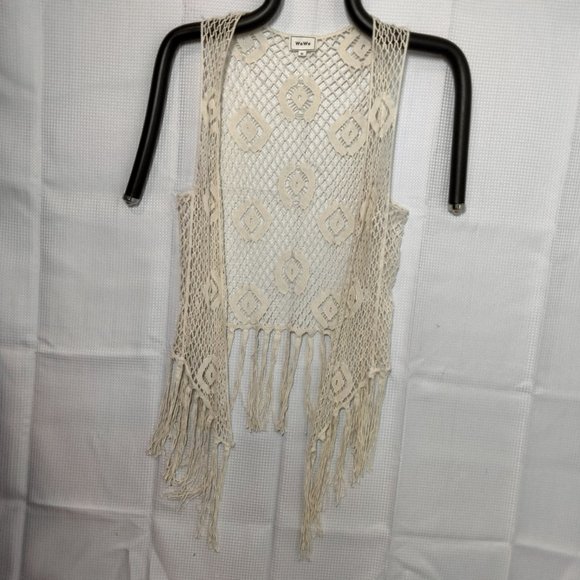 WOWO Crochet Fringe Vest/Cardigan size M Cream color - Picture 1 of 3